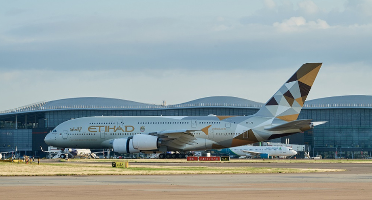 Etihad's A380 with the Residence flies from London to Abu Dhabi